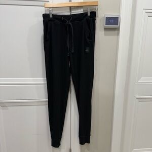 listing-status-banner